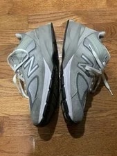 New Balance — New Balance 990v5 Athletic Running Shoes — Sneaker — resale
