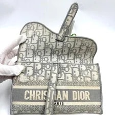 Dior — 2063 Dior Christian Saddle Crossbody .03.10 — Handbag — resale