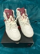 Air Jordan — Size 11 - Air Jordan 6 Retro 2015 — Sneaker — resale