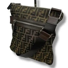 Fendi — Fendi B5 Crossbody Auth From Japan — Handbag — resale