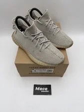 Yeezy — Size 8-Yeezy Boost V2 — Sneaker — resale
