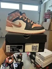 Jordan — Size 5y 5.5Y- Jordan 1 Mid Light Madder Root DM9077108 GS New Good Box — Sneaker — resale