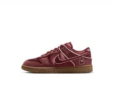 NIKE — Size 11 - Kobe Bryant X Nike Dunk Protro Low Team — Sneaker — resale