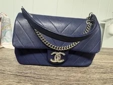 Chanel — Chanel Chevron Rectangle Flap — Handbag — resale