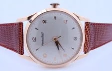 IWC — 18K Yellow Gold IWC 39 MM in Excellent Condition -Schaffhausen — Watch — resale