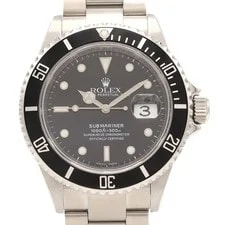Rolex — Authentic Rolex Submariner Date 16610 Stainless Steel Mechanical Automatic M... — Watch — resale