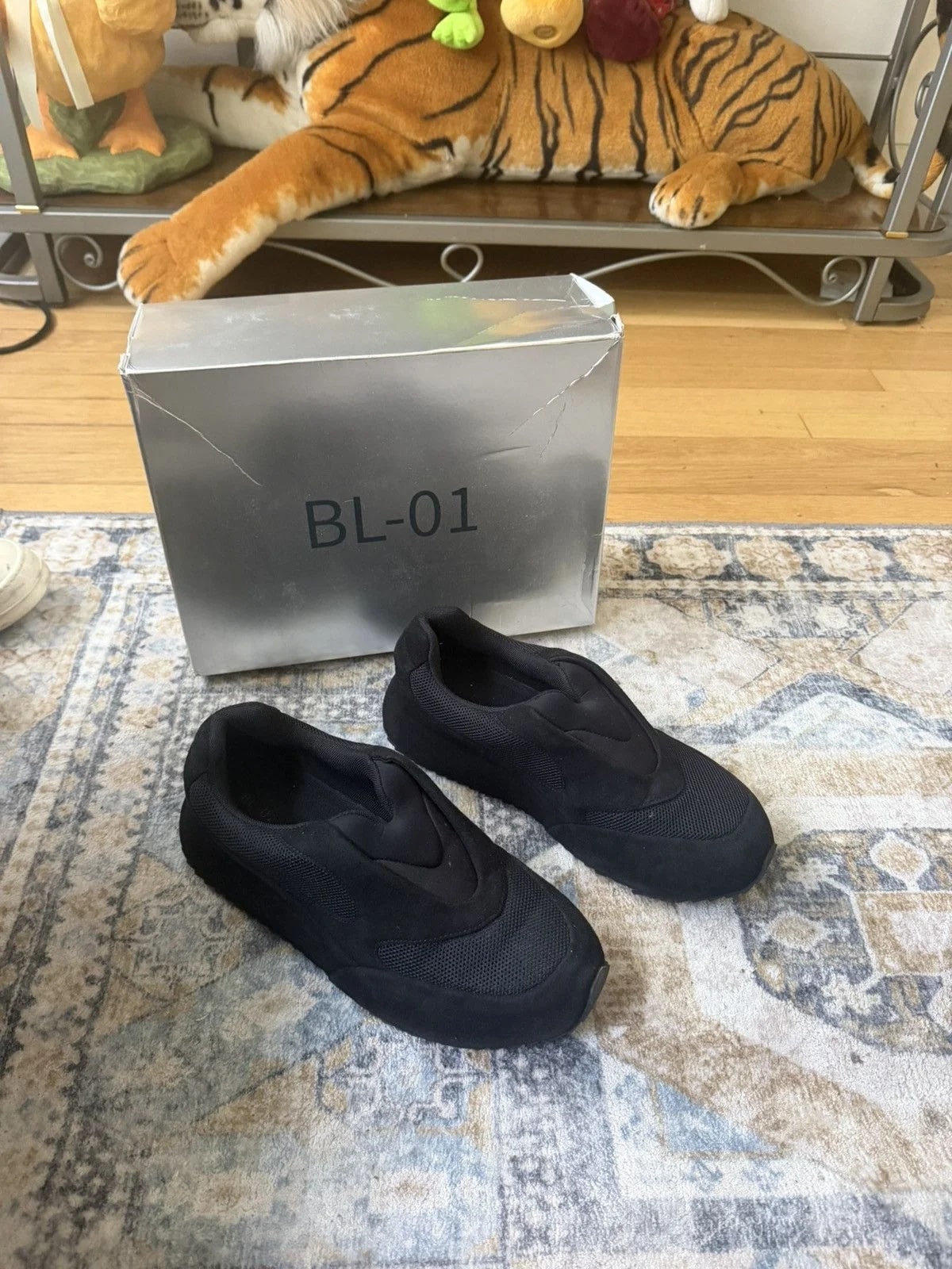 YZY — Yzy BL-01 — Sneaker — resale