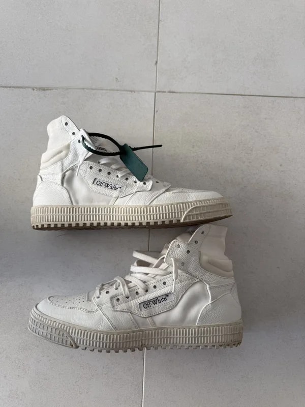 Off-White — Off-White Off Court 3.0 High Top — Sneaker — resale