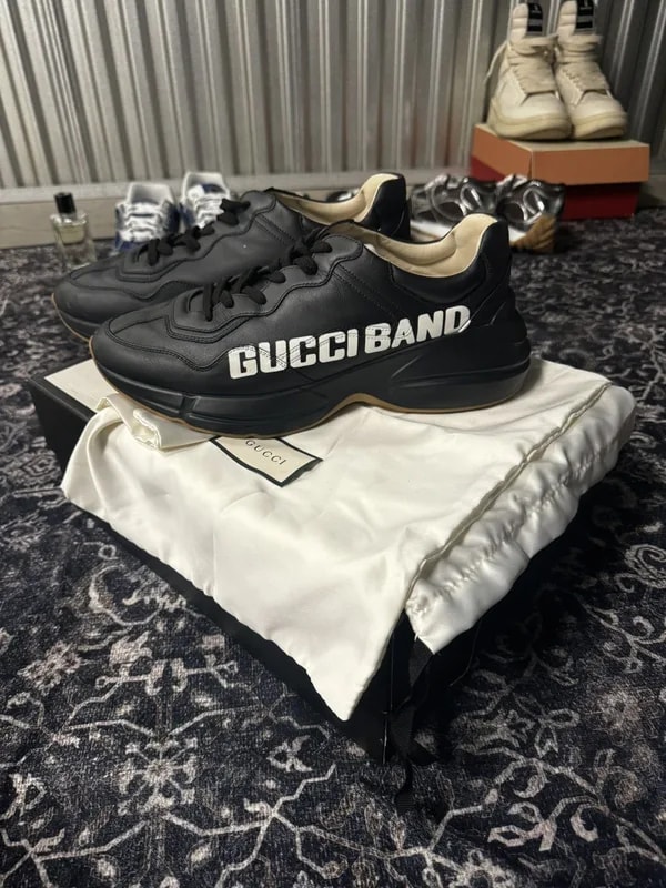 Gucci — Gucci Rhyton 42 — Sneaker — resale