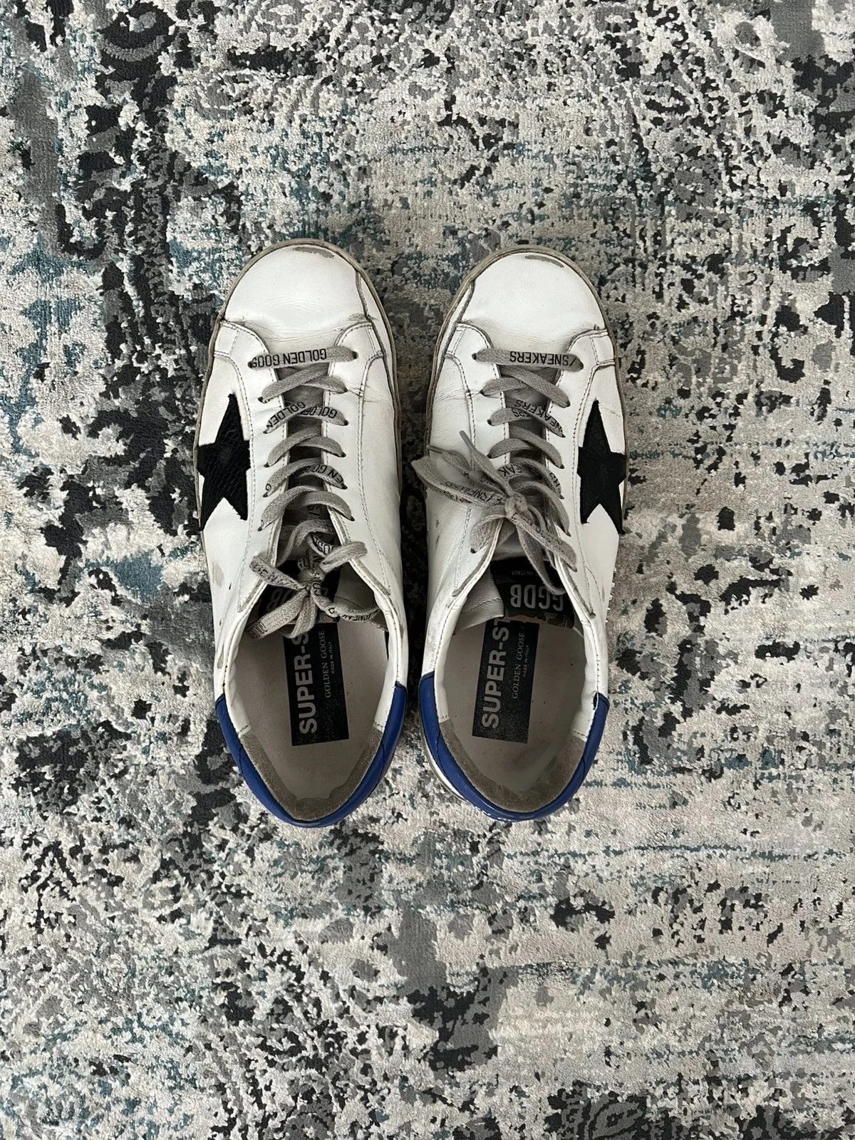 Golden Goose — Golden Goose Superstar — Sneaker — resale