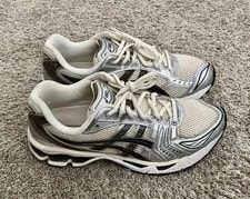 Asics — Asics Gel-Kayano 14 1201A019 — Sneaker — resale