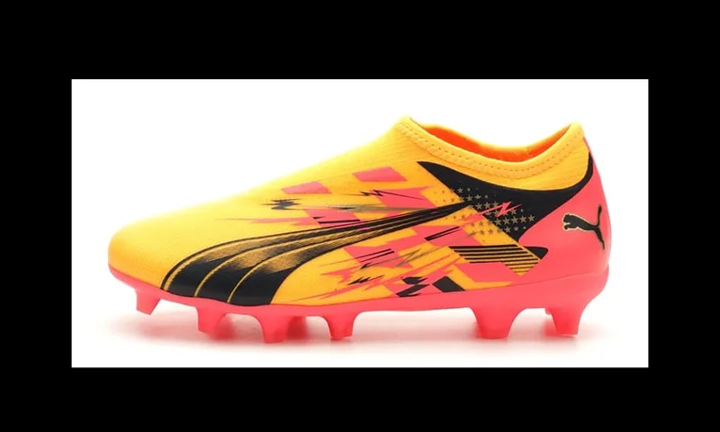 PUMA — Ultra Match LL CP FG GS "Pulisic Copa America Pack" 107963 01 — Sneaker — resale