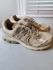 New Balance — New Balance 2002R Protection Pack - Sandstone Size 13 M2002RDQ — Sneaker — resale