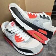 Nike — Nike Air Max 90 History of Air 2005 Classic — Sneaker — resale