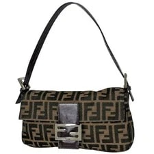 Fendi — Fendi Pattern Mamma Baguette 26424 — Handbag — resale