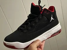 Jordan — Jordan Teens Low Top Lace-Up Athletic — Sneaker — resale