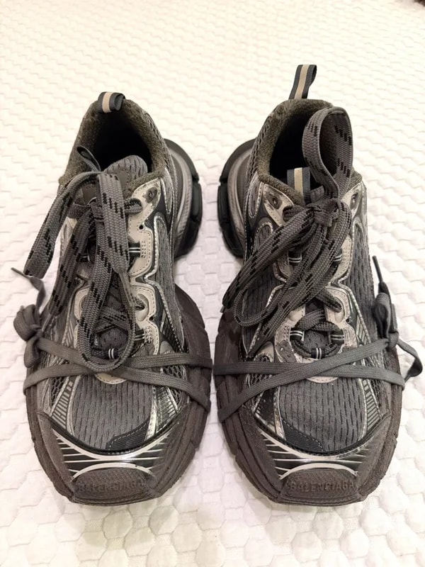 Balenciaga — Balenciaga 3XL “Dirt ” sz.43 — Sneaker — resale