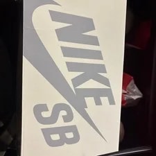 Nike SB — 8.0US Note Manchester Nike Sb Dunk Low Pro Qs — Sneaker — resale