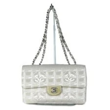 Chanel — Chanel Travel Flap 13640 154511505 — Handbag — resale