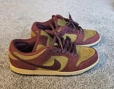 Nike SB — Nike SB Dunk Low Dark Team Flak Dirty Bart — Sneaker — resale