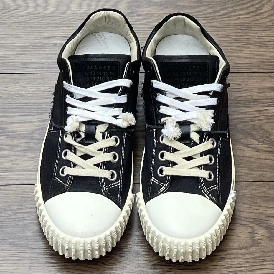 Maison Margiela — Maison Margiela New Evolution Hybrid — Sneaker — resale