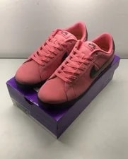 Nike SB — Nike SB Zoom Tennis Classic IQ8394-600 Hyper — Sneaker — resale