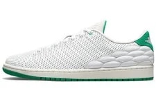 Jordan — Jordan 1 Centre Court -113 — Sneaker — resale