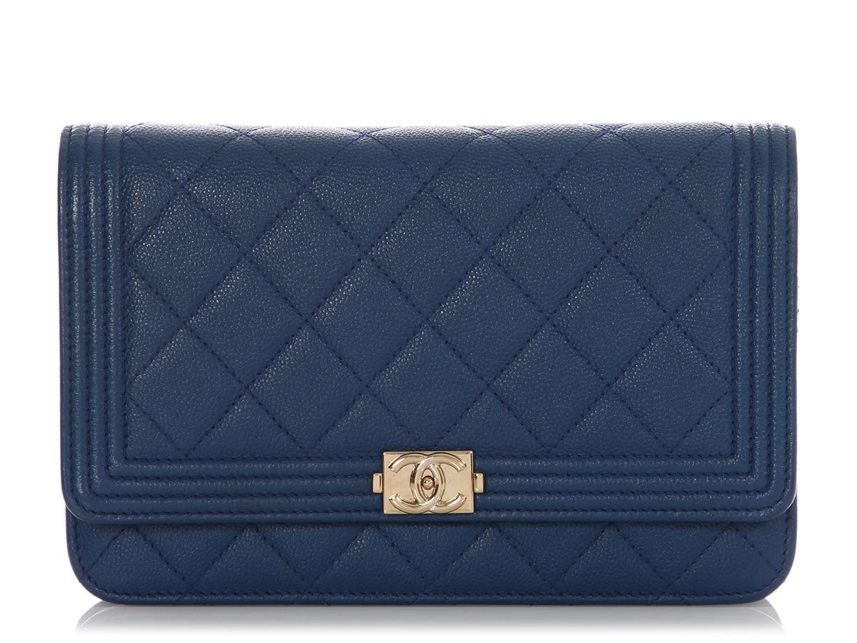 Chanel — Chanel Boy Wallet on Chain — Handbag — resale