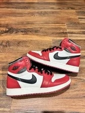 Jordan — Size 7 - Jordan 1 Retro High OG Lost & Found 2022 — Sneaker — resale