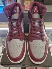 Air Jordan — DQ8426-615 Size 10.5 Air Jordan 1 Mid Cherrywood — Sneaker — resale