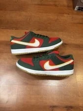 Nike — Size 11 - Nike Dunk SB Low Seattle Supersonics — Sneaker — resale