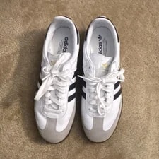 Adidas — Adidas Low Top Lace Up Athletic — Sneaker — resale
