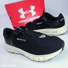 Under Armour — Under Armour US 11.5 Retro Lifestyle Comfort UA Trek — Sneaker — resale