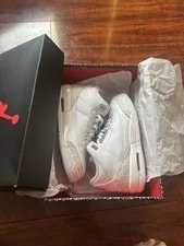 Air Jordan — Air Jordan 3 Money — Sneaker — resale