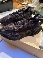 Yeezy — Yeezy Boost 350 V2 MX Rock in US 6.5 With Print — Sneaker — resale