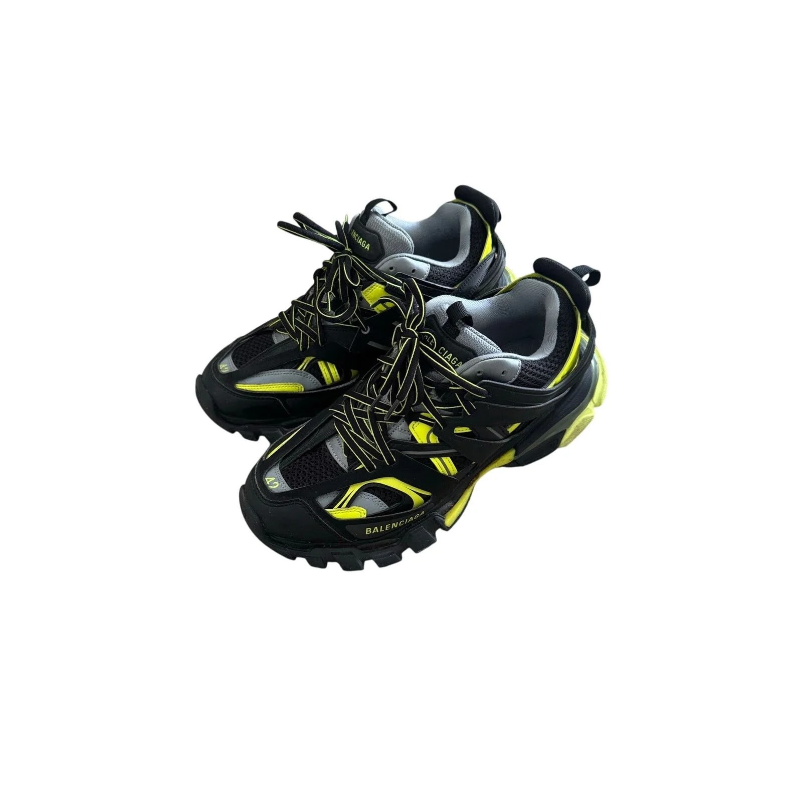 Balenciaga — Very * Balenciaga Track — Sneaker — resale