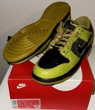 Nike — Nike Dunk Low Retro QS Size 10 Halloween Skull Cactus Shoes HV6103-300 — Sneaker — resale