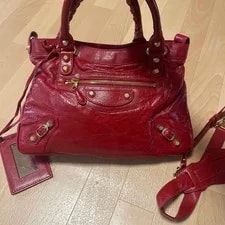 Balenciaga — Balenciaga 2-Way With Unused Strap & Mirror Condition — Handbag — resale