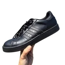 Adidas — Adidas Campus 10.5 Low Top — Sneaker — resale