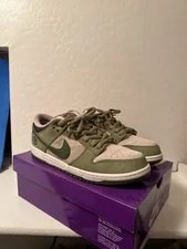 Nike SB — Nike SB Yutu Matcha Tea Size 11 Preowned With Box and Laces — Sneaker — resale