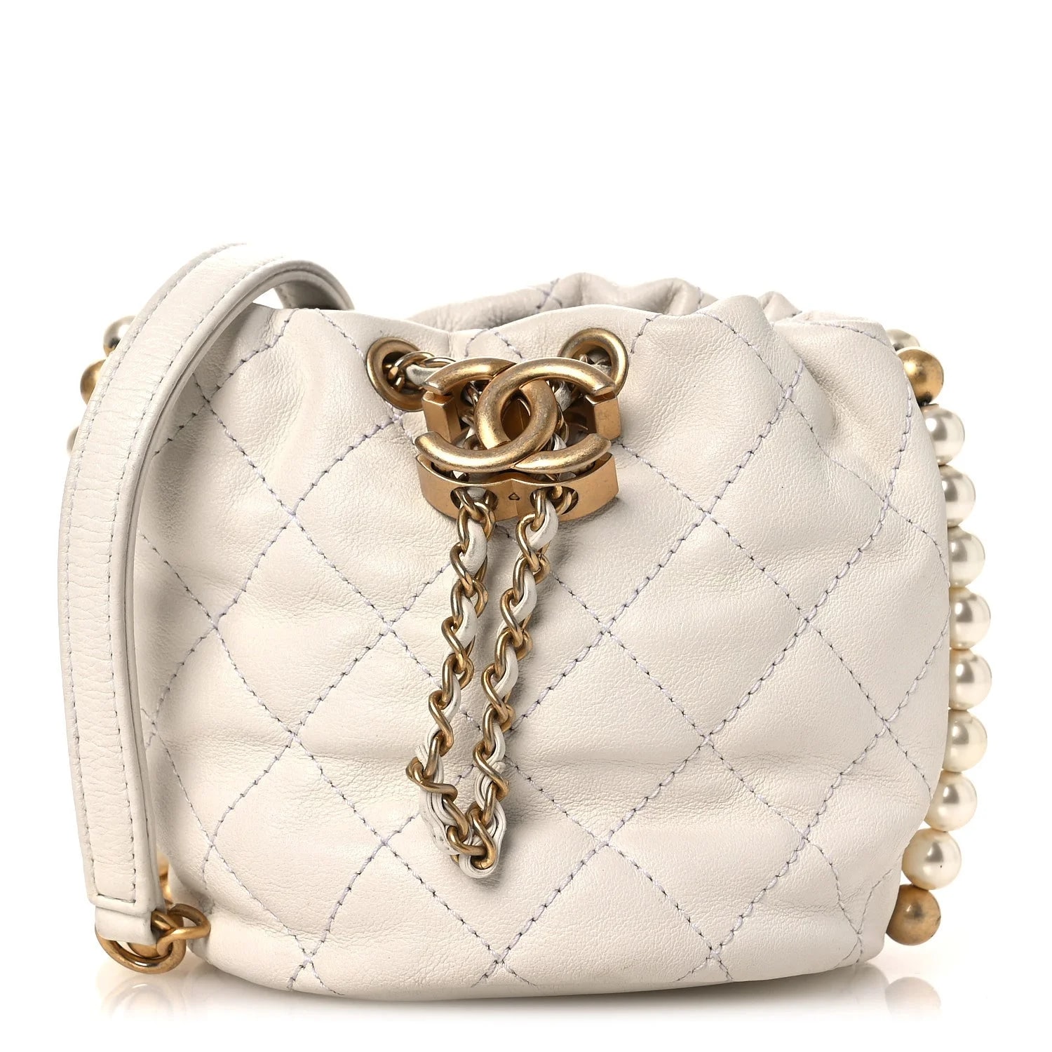 Chanel — About Pearls Drawstring Bucket — Handbag — resale