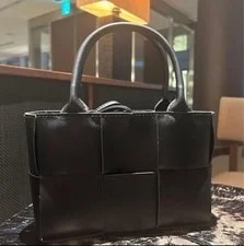 Woven — Item Woven Adult Coordination Major — Handbag — resale