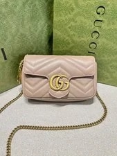 Gucci — Auth Gucci GG Marmont Super Mini Quilted CrossbodyBag Classic — Handbag — resale