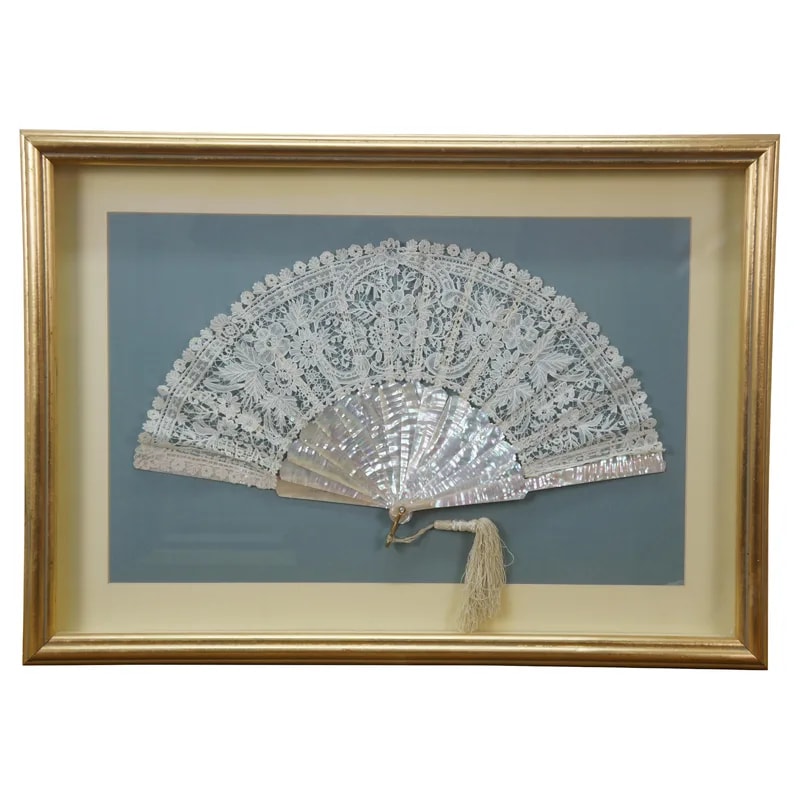 Antique Victorian Mother of Pearl Lace Folding Fan Shadow Box Display — decorative_object — resale