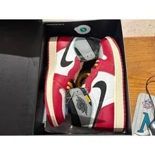 Air Jordan — Air Jordan 1 Retro High OG SP — Sneaker — resale