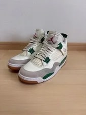Nike SB — 9.0US Nike Sb Aj4 No Accessories From Market Price — Sneaker — resale