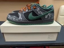 Nike SB — Nike SB Dunk Low "There Skateboards" — Sneaker — resale