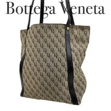 Bottega Veneta — Bottega Veneta All Over Pattern BV — Handbag — resale