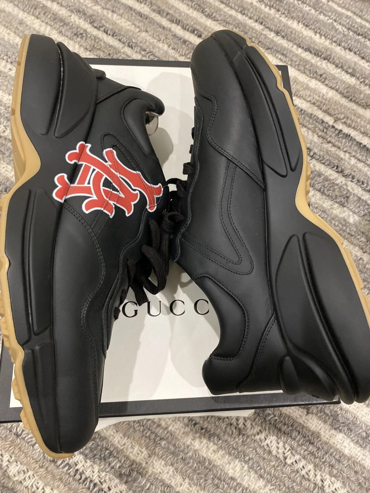 Gucci — Gucci LA Logo Rhytons — Sneaker — resale