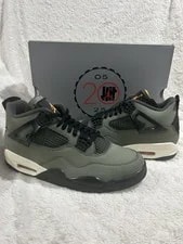 Jordan — Jordan Undefeated X Air 4 Retro Deep Clementine 2025 — Sneaker — resale